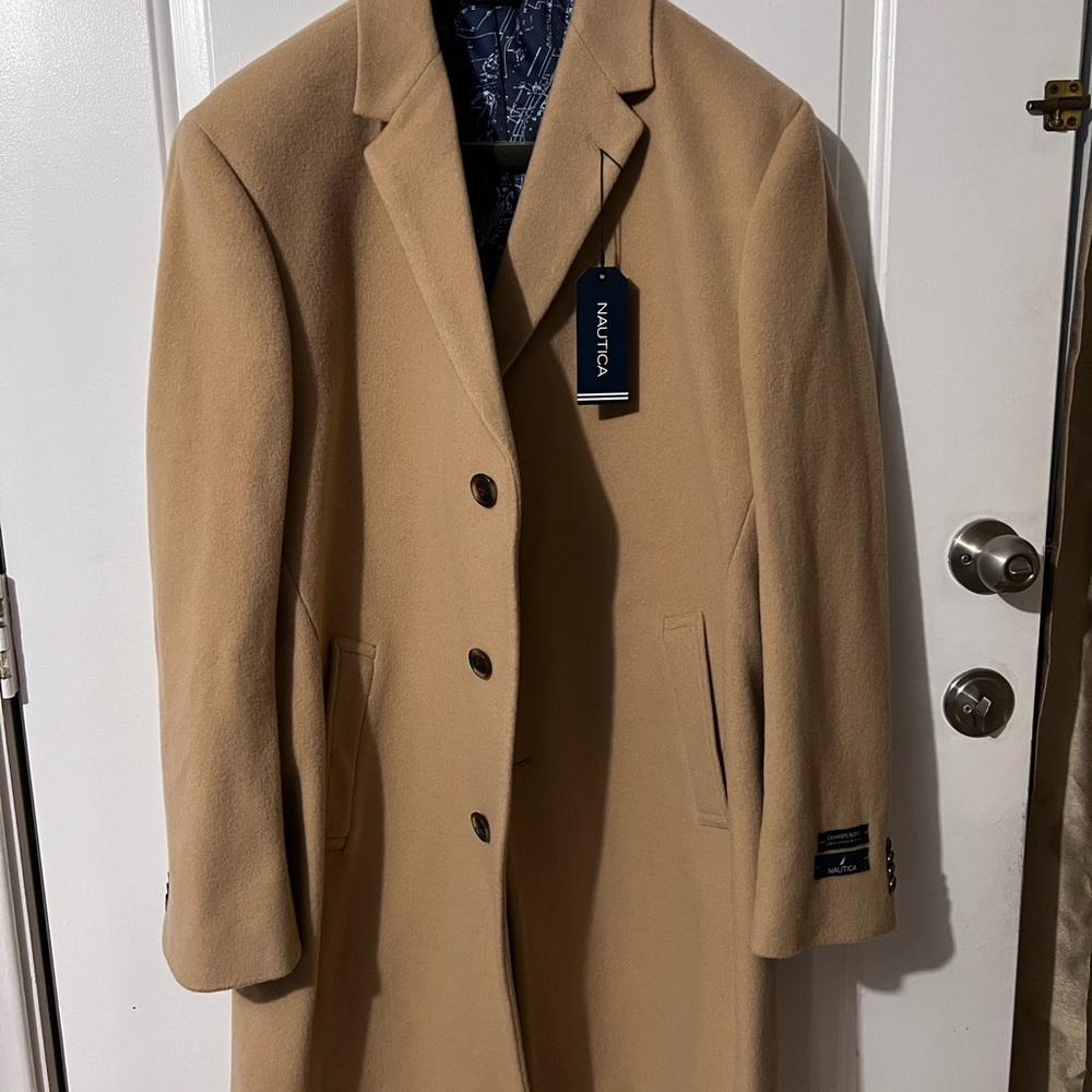 Men’s Nautica Camel Trench Coat with Classic Lapels 44R NWT